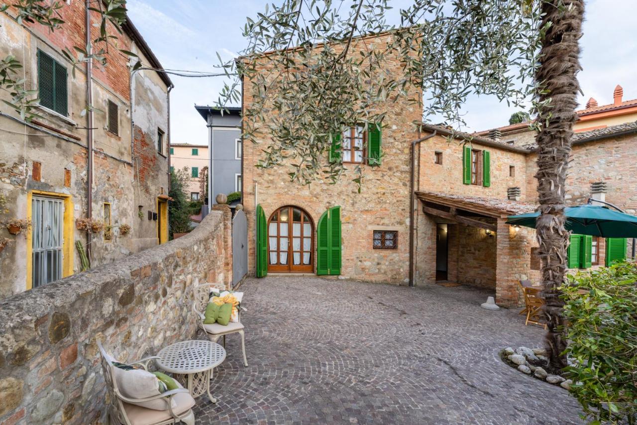 Lajatico Rentals - Casa Di Alice Nel Borgo Exterior photo