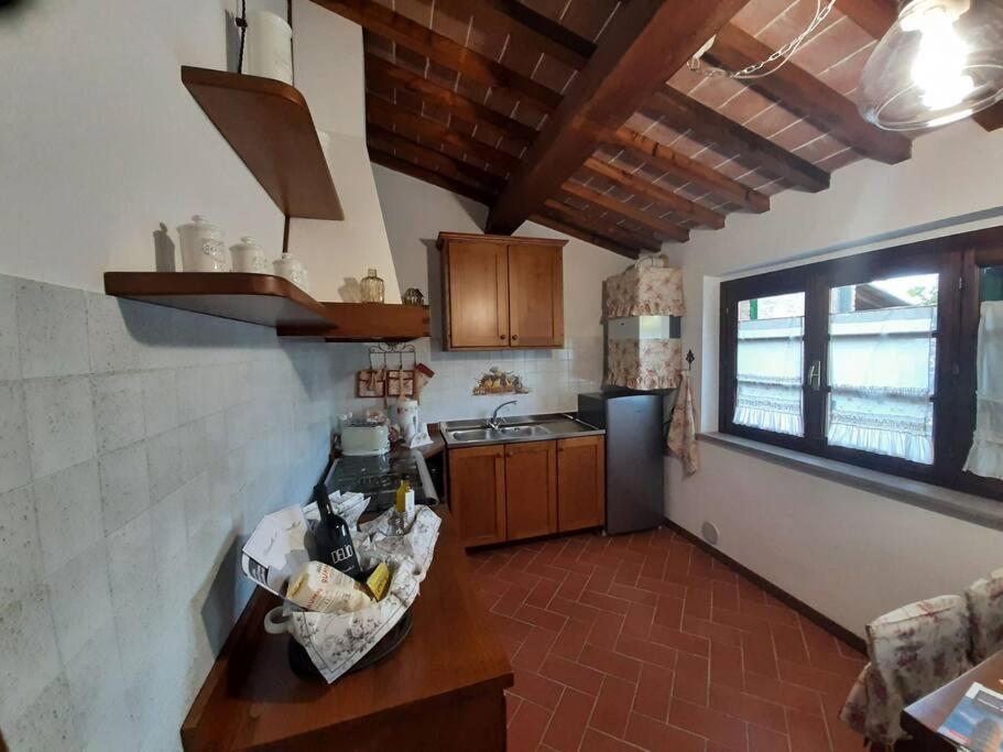 Lajatico Rentals - Casa Di Alice Nel Borgo Exterior photo