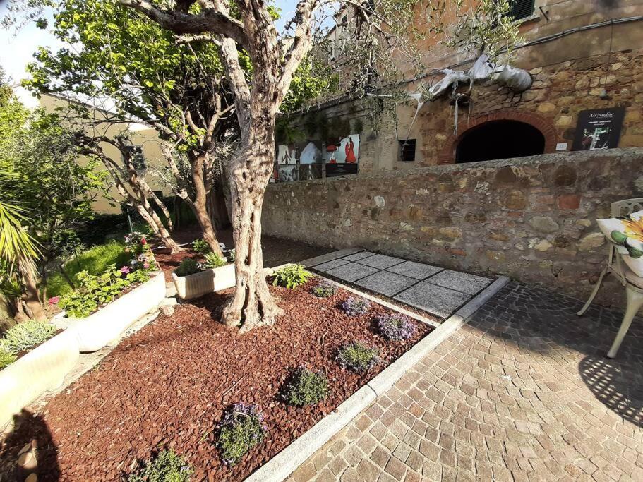 Lajatico Rentals - Casa Di Alice Nel Borgo Exterior photo