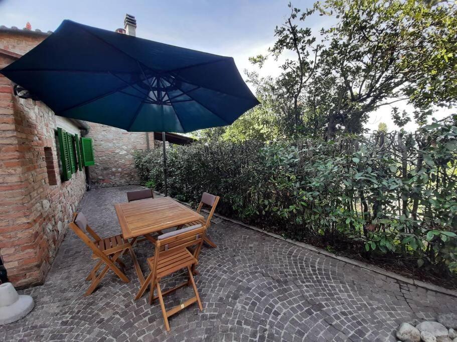 Lajatico Rentals - Casa Di Alice Nel Borgo Exterior photo
